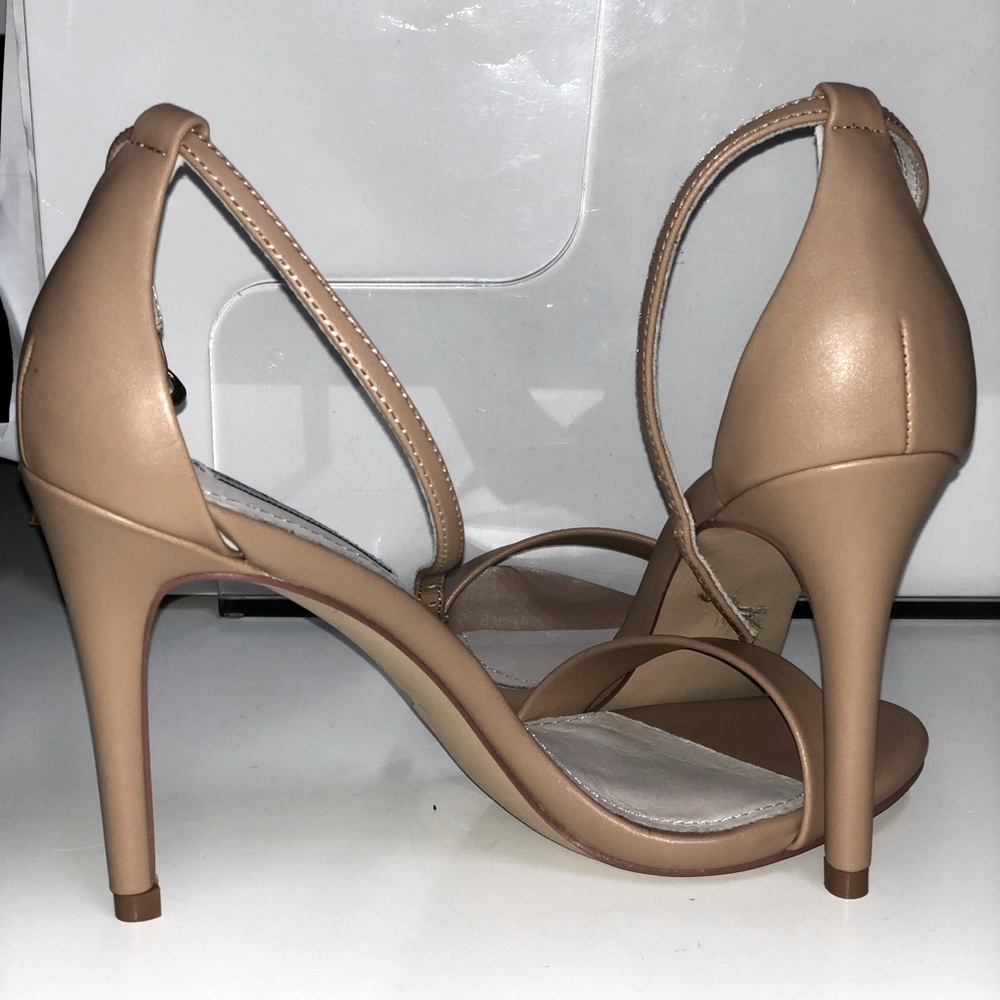 Steve Madden Women’s Two Pieces Dress Sandals
